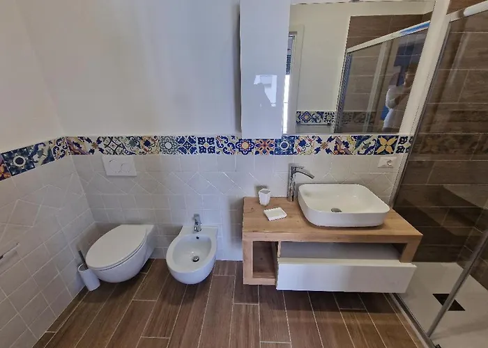 Alojamento de Acomodação e Pequeno-almoço Bellevue 4*